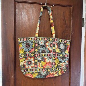 Vera Bradley Large Tote Flower Shower Brown Floral Quilted Bag Zip Top.